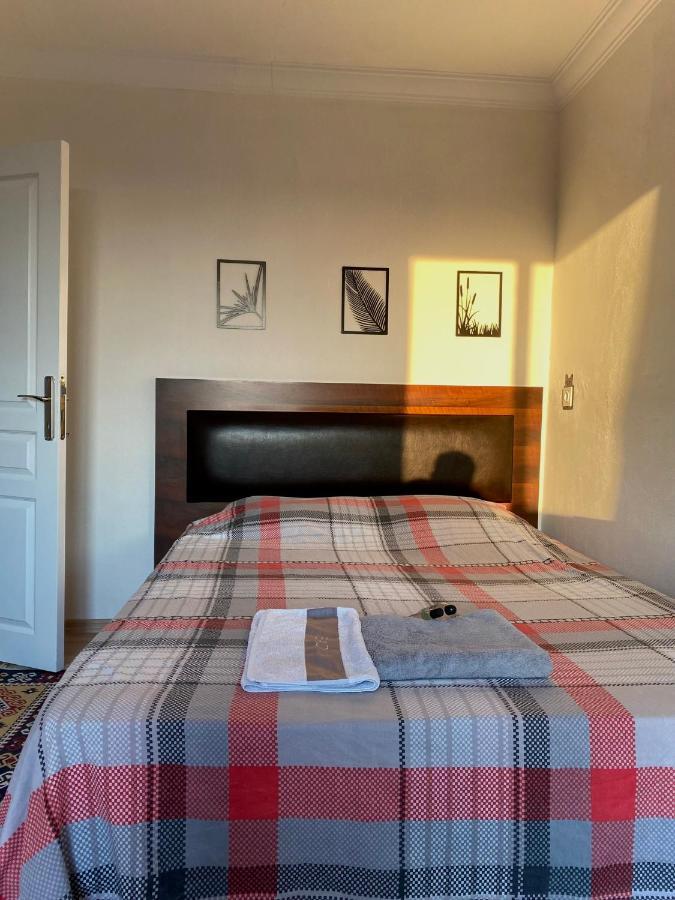 Spacious House Near The Airport Apartment Arnavutkoy Luaran gambar