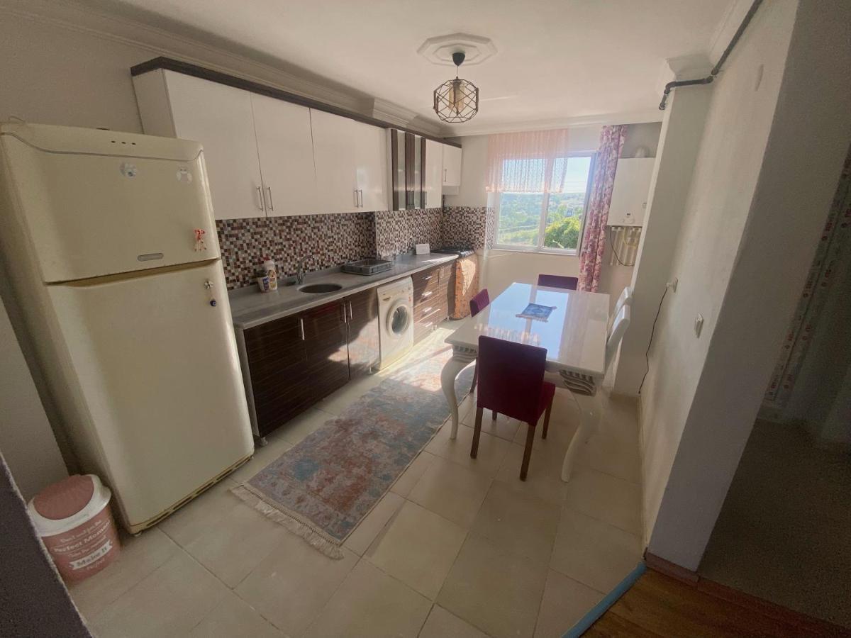 Spacious House Near The Airport Apartment Arnavutkoy Luaran gambar